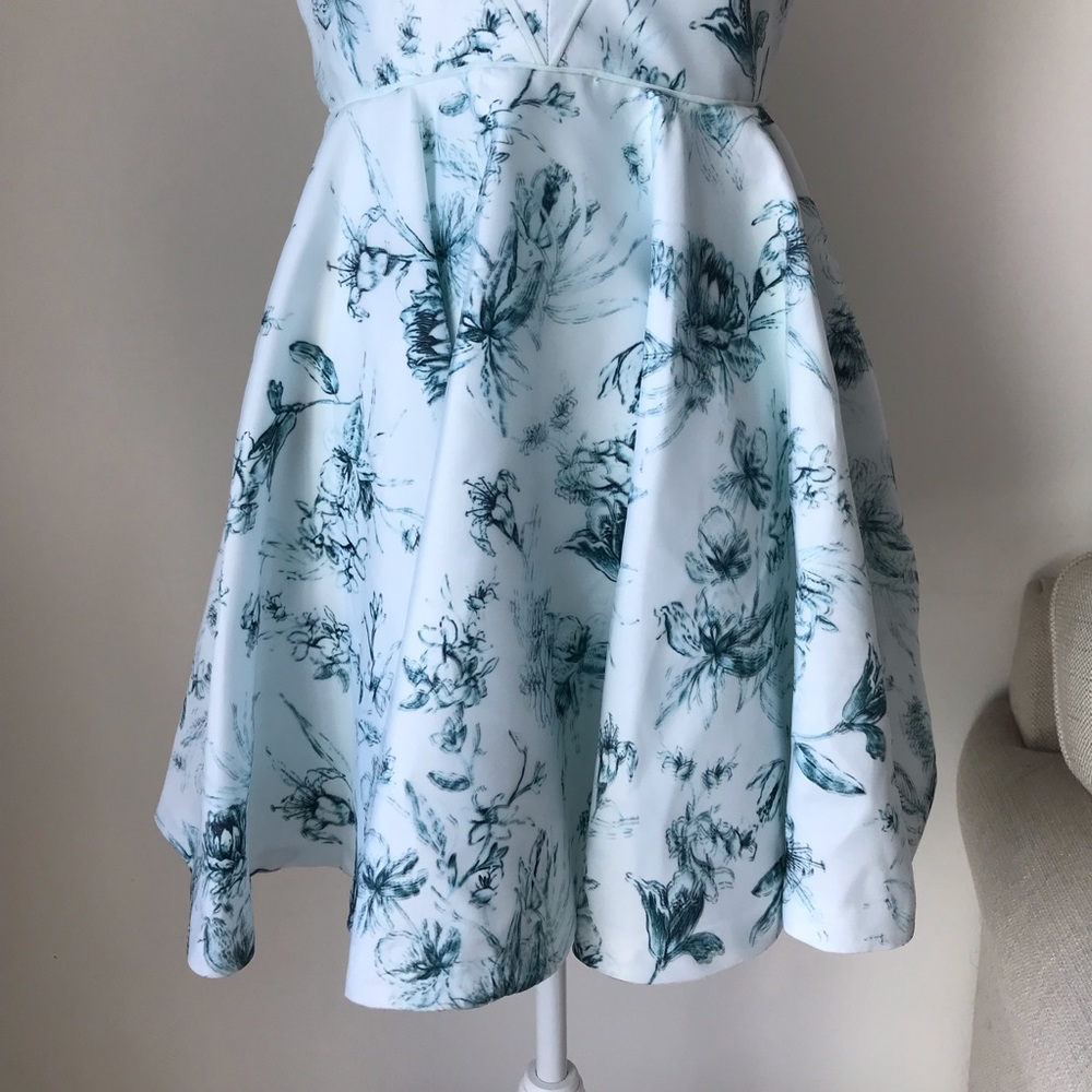 UO Silence & Noise Hologram Fit & Flare Dress - Picture 6 of 8